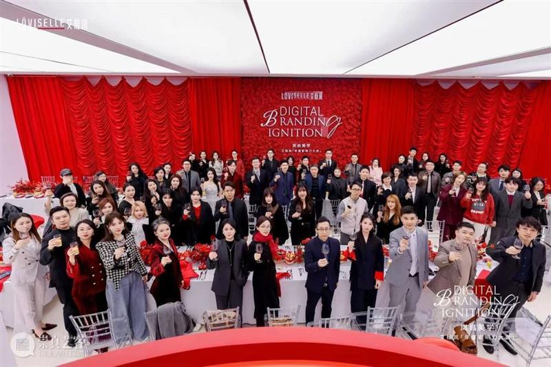 YOUNG美术馆｜场地租赁与品牌定制 崇真艺客