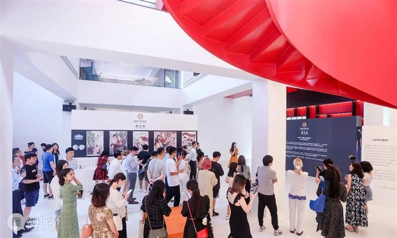 YOUNG美术馆｜场地租赁与品牌定制 崇真艺客