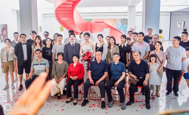YOUNG美术馆｜场地租赁与品牌定制 崇真艺客