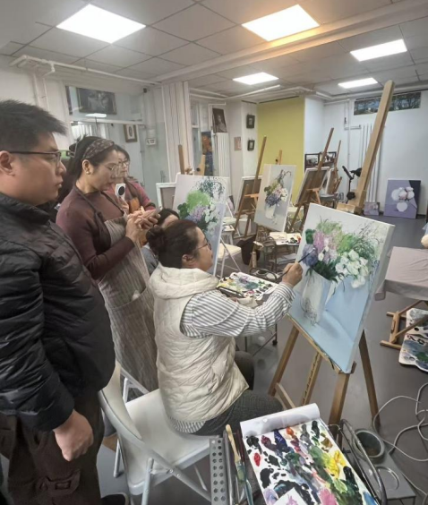 教学回顾 | 北京画院李江峰导师“油画色彩与写生创作”研学班圆满结课 崇真艺客