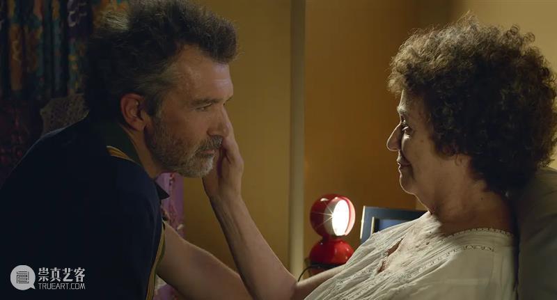 SFM· 学术赏 | “痛苦、荣耀、死亡...”老年阿莫多瓦的创作转向 崇真艺客