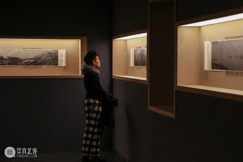 “长江万里图”首次全景呈现，“秋麦：心目之中”正在UCCA展出 崇真艺客