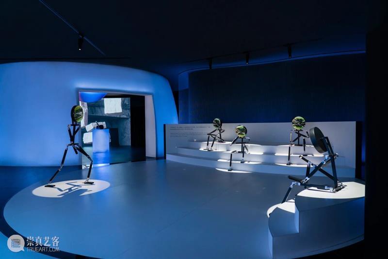 UCCA Lab丨“涌动的未来——AI文明艺术展”在联想北京未来中心正式启幕   崇真艺客