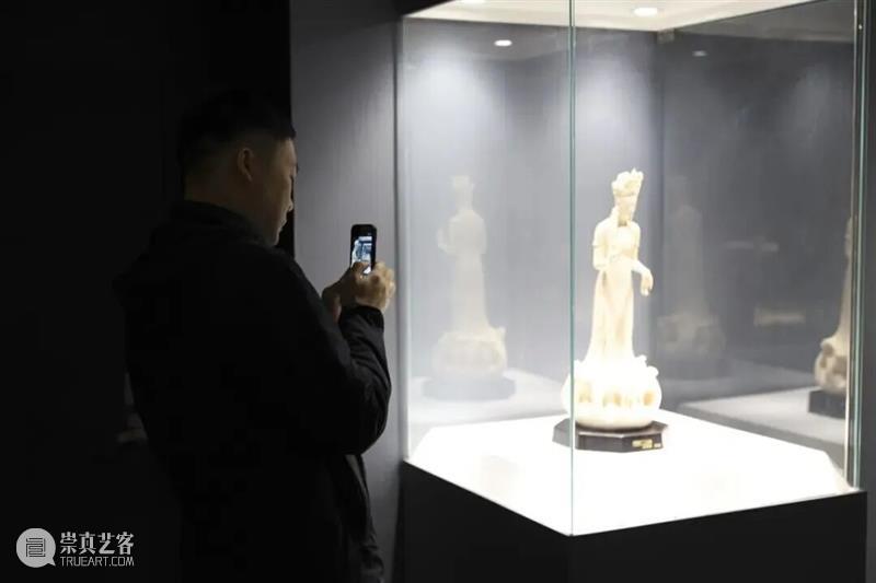 广东美术馆2026新年艺术季 | 马年新春，艺脉相承：广东美术馆 2026 春节展览活动全攻略 崇真艺客