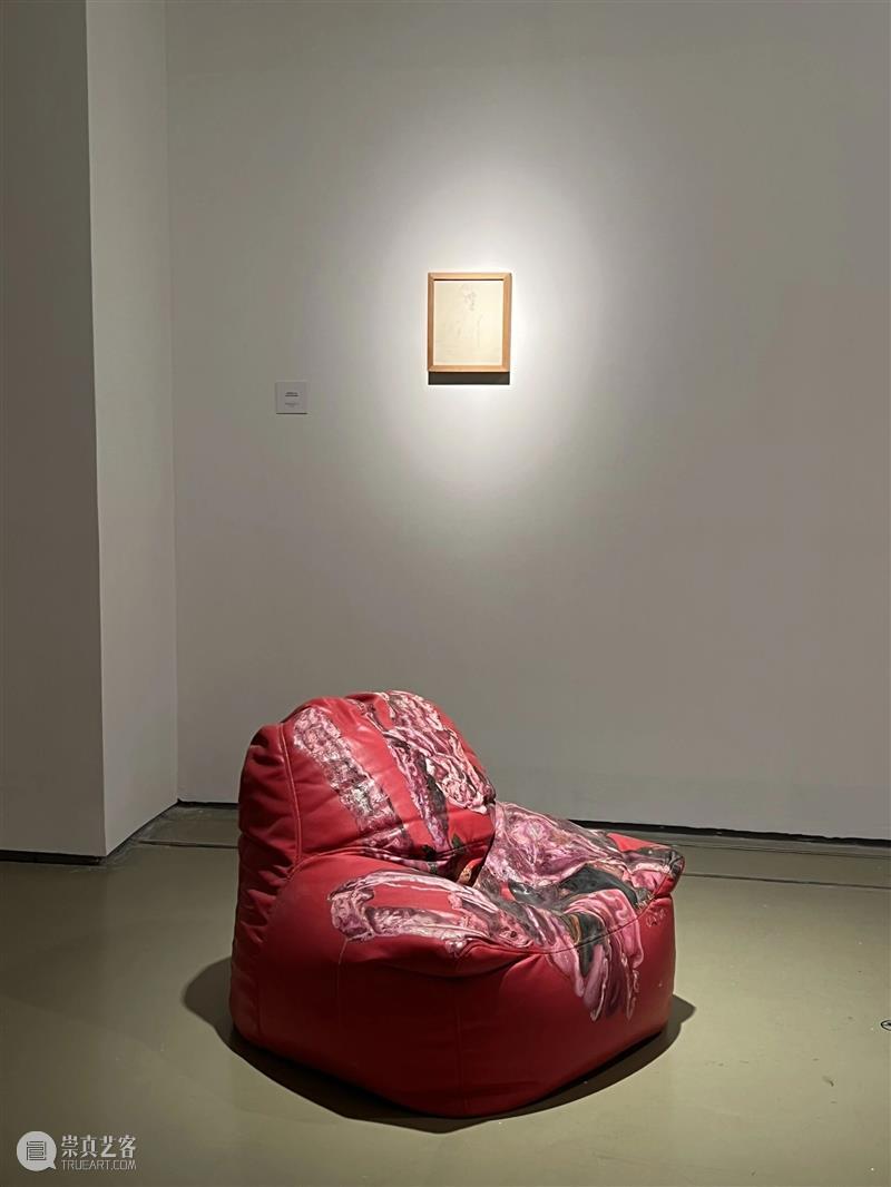 蔡锦在今日美术馆1号馆作品“展期至2026年3 崇真艺客