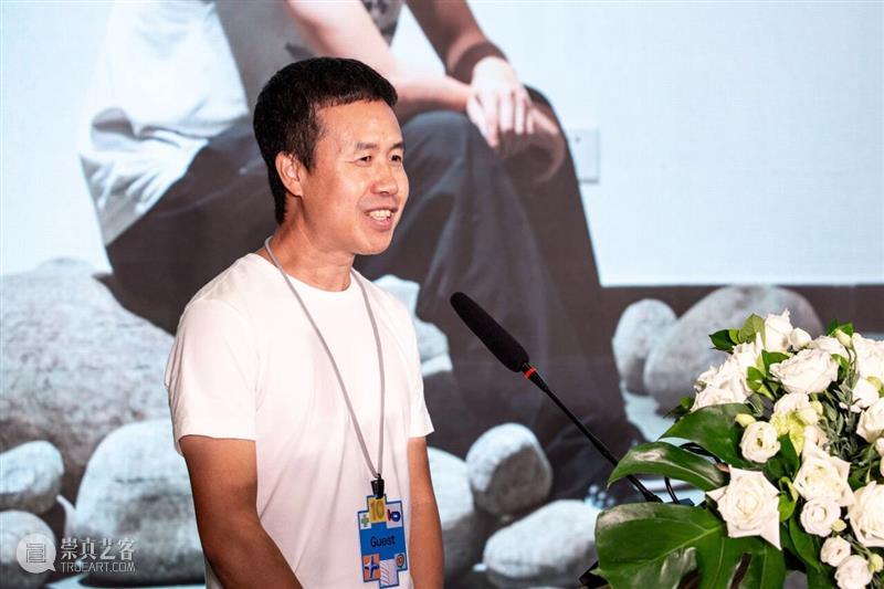十年·10人｜从石头到花海：李洪波与银川当代美术馆的十年纸艺进化史 崇真艺客