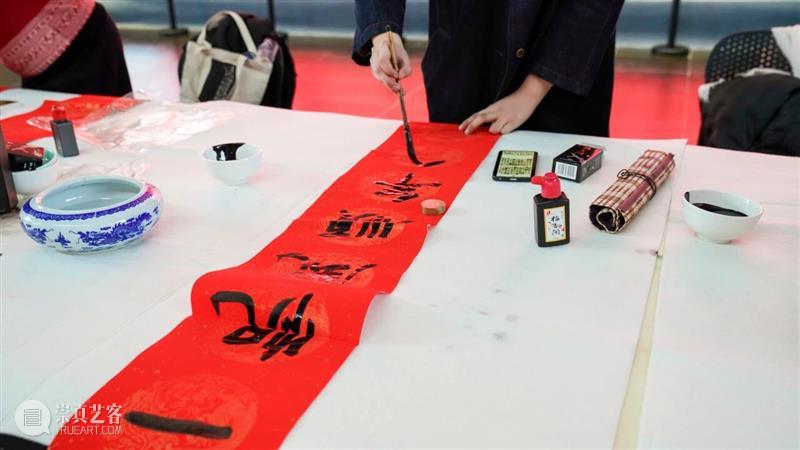 活动回顾 | 墨香迎马年·福满美术馆 新疆书法家协会“送万福进万家”活动圆满落幕 崇真艺客