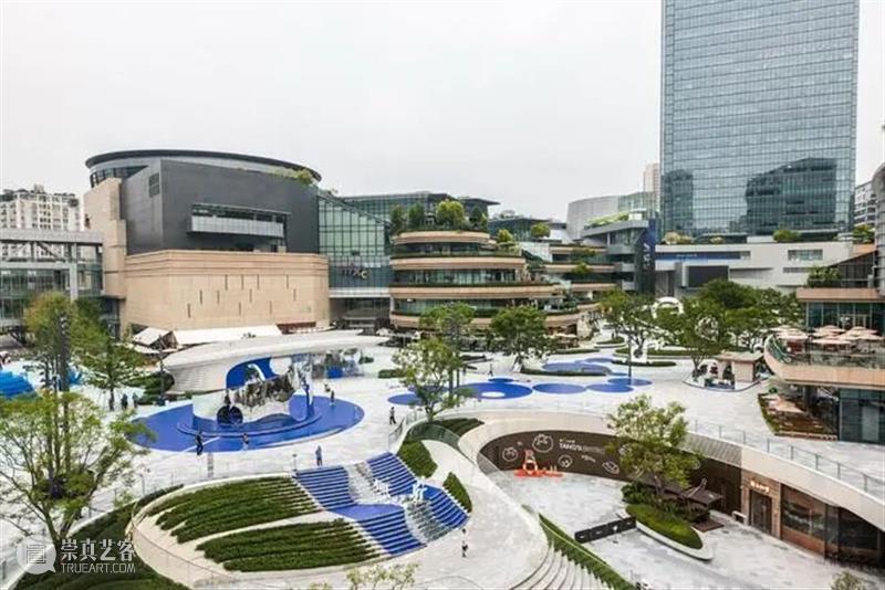 主编寄语:在公共的土壤里,种下明天的想象 崇真艺客
