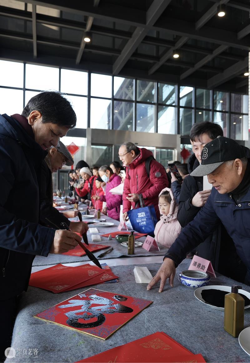 新春 | 大年初一快闪：接一份名家手写祝福，听一场千年回响 崇真艺客