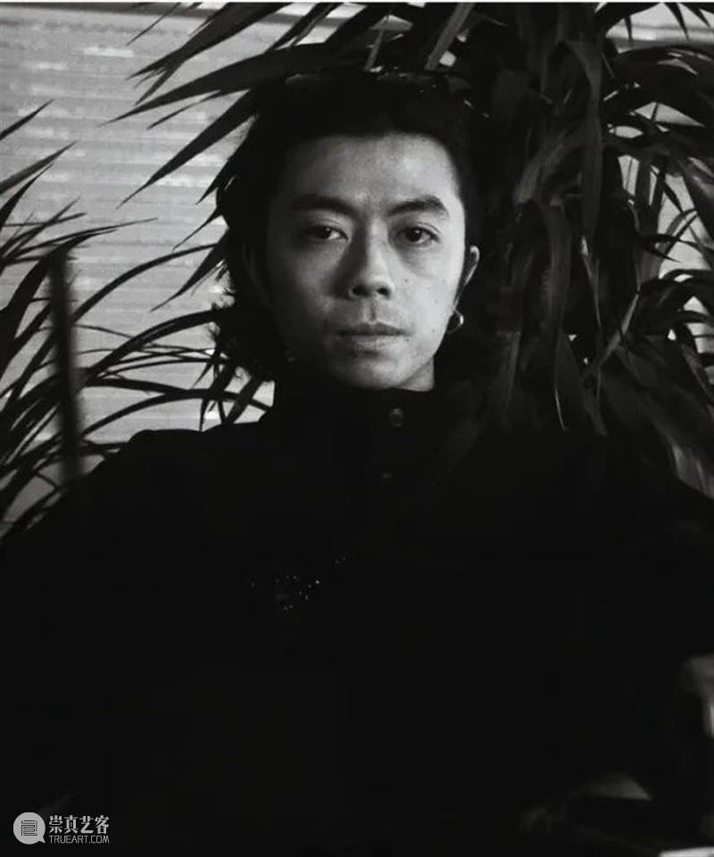 TANK 新展｜油罐策展人奖：踩下去！ 崇真艺客
