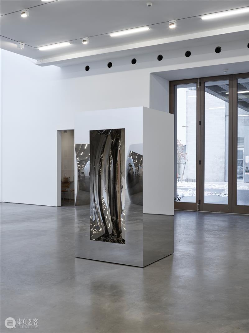 正在展出 | 里森纽约 | 安尼施·卡普尔 (Anish Kapoor) 崇真艺客