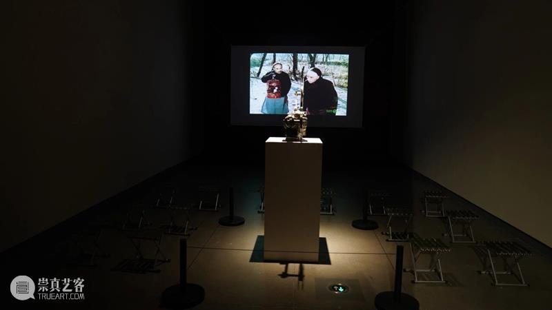 观展指南 | 何必为年龄发愁：在新疆美术馆，与杨尧龙先生的跨时空对话 崇真艺客