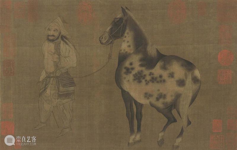 更祝明朝风日好，梅花满眼踏新年。   崇真艺客