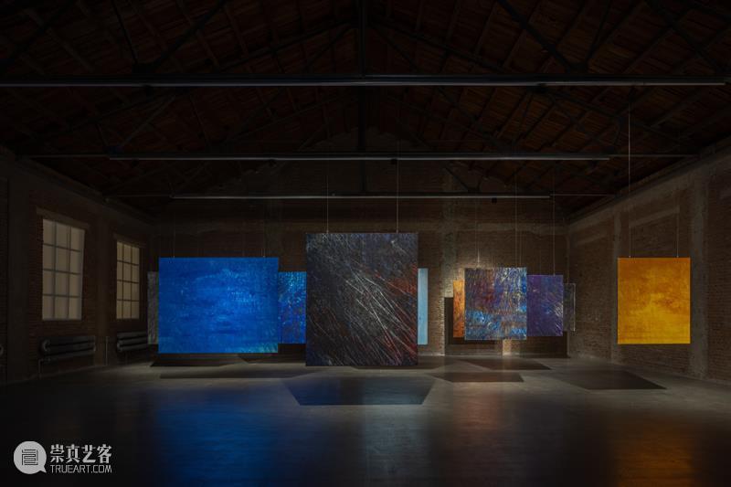 采访｜ARTFORUM｜梁远苇谈“雨瘾者” 崇真艺客