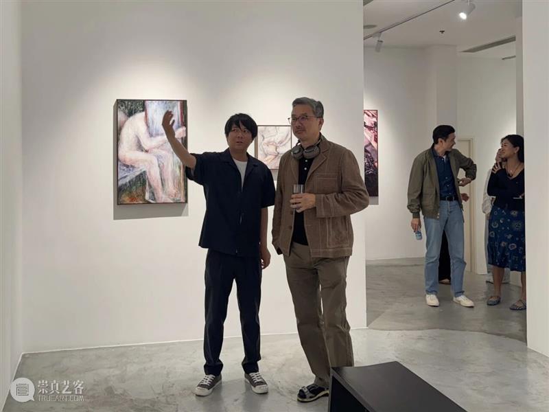 开幕回顾 | 陈景朗个人展览「听，雨中的低语嗡鸣」 崇真艺客