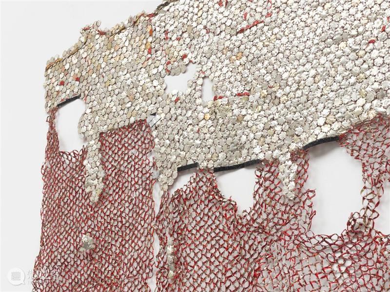 白立方香港及首尔｜艾尔·阿纳祖（El Anatsui）：瓶盖之历史隐喻 崇真艺客
