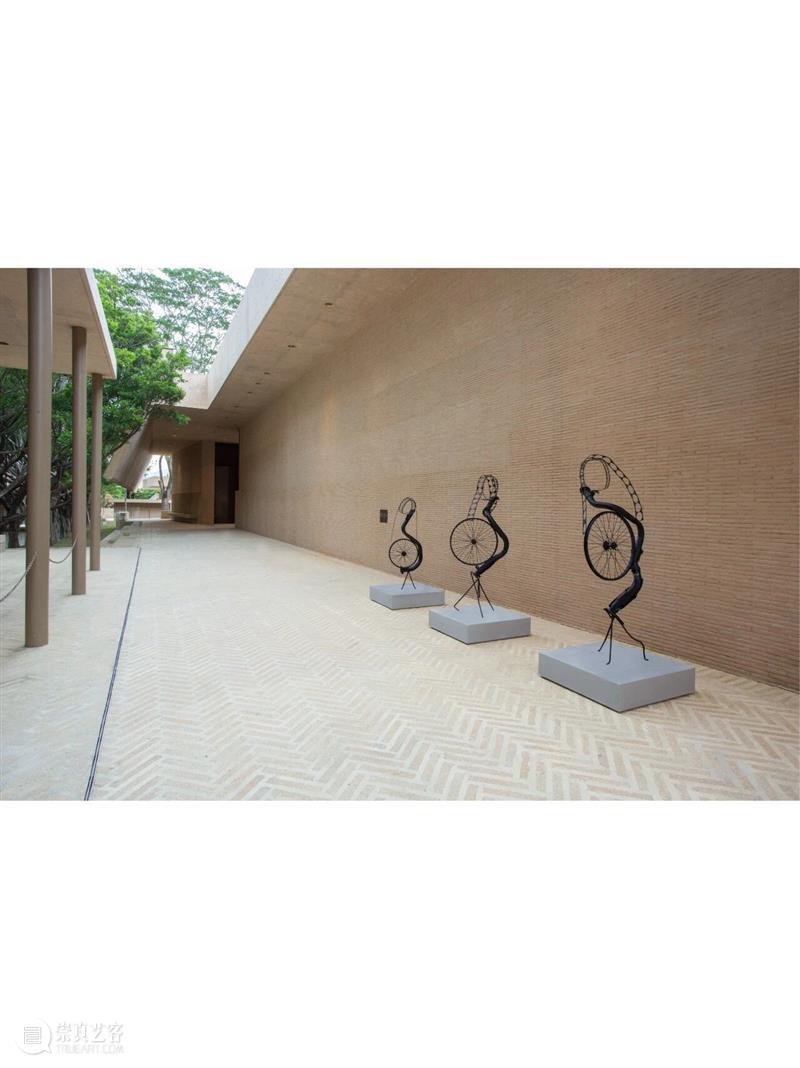 展览｜正式开幕：“缺席与在场：沙迦艺术基金会收藏展” 崇真艺客