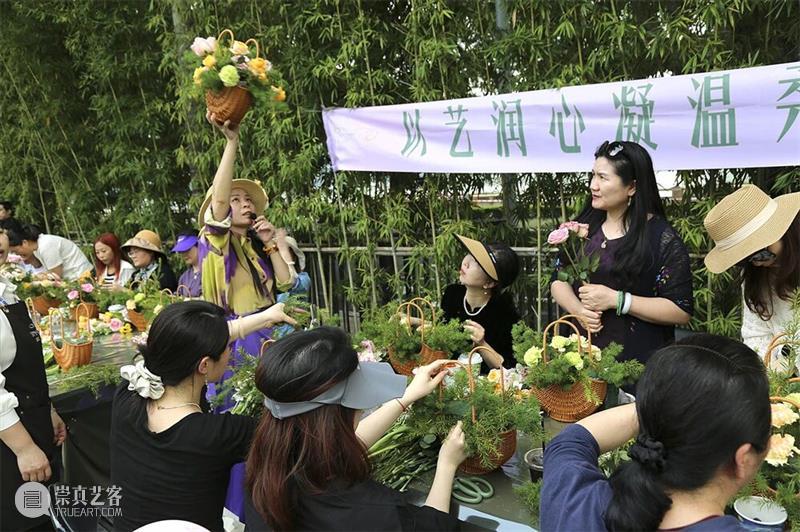 春日雅集绽芳华 花艺踏青暖人心——广东美术馆工会开展三八妇女节主题活动 崇真艺客