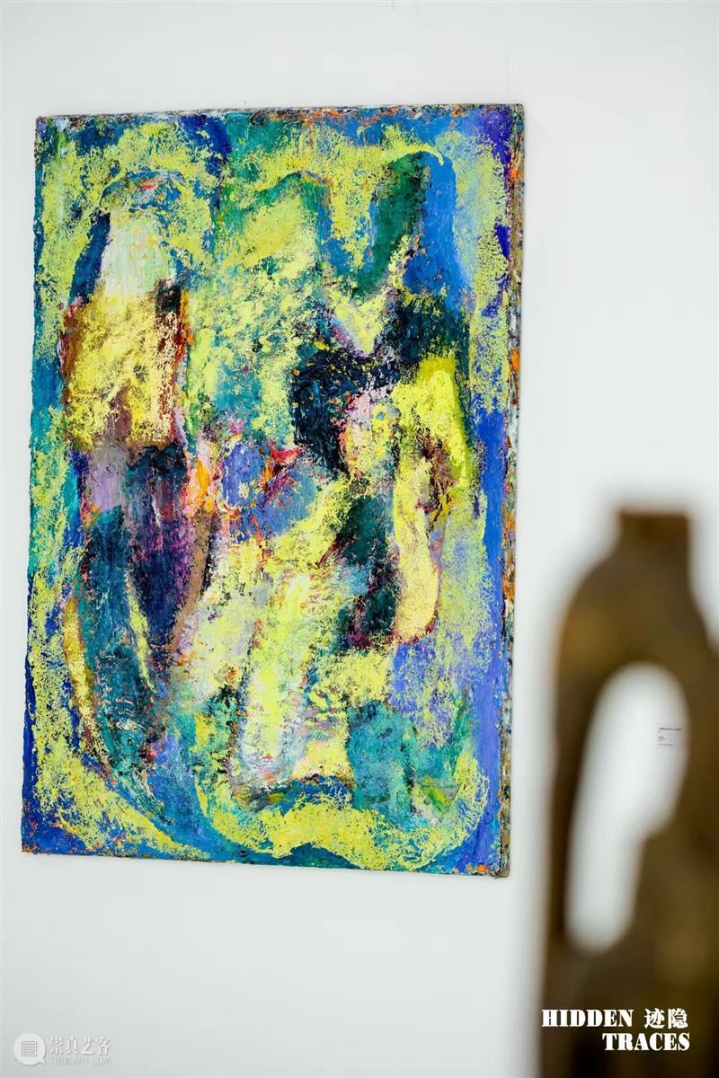 YOUNG现场｜王嘉闻个展“迹隐”于上海开幕 崇真艺客