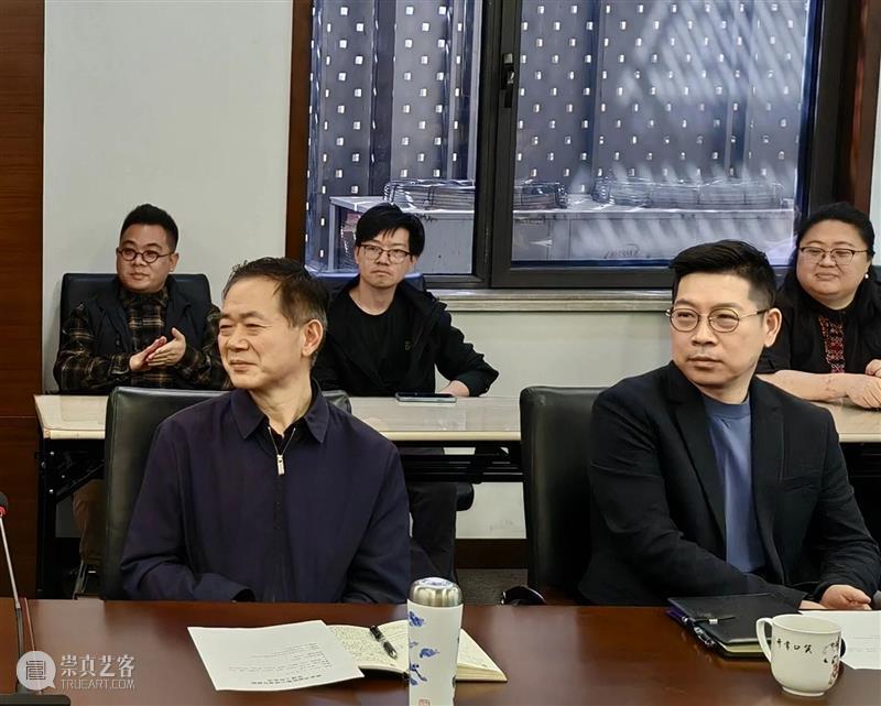 南京书画院青年画院工作会议召开? 崇真艺客