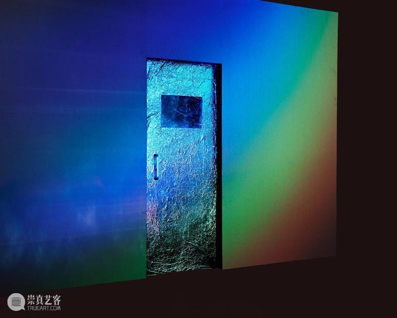 失眠、网瘾……南京一场新展，把现代人的孤独感讲透了 崇真艺客