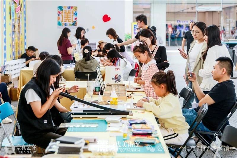 时代·回顾| 收藏初夏的艺术温暖 崇真艺客