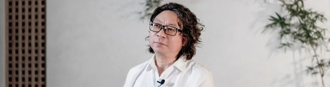 展开说 | 对话何多苓：沉浸与创造——在音乐与绘画间的独白 崇真艺客
