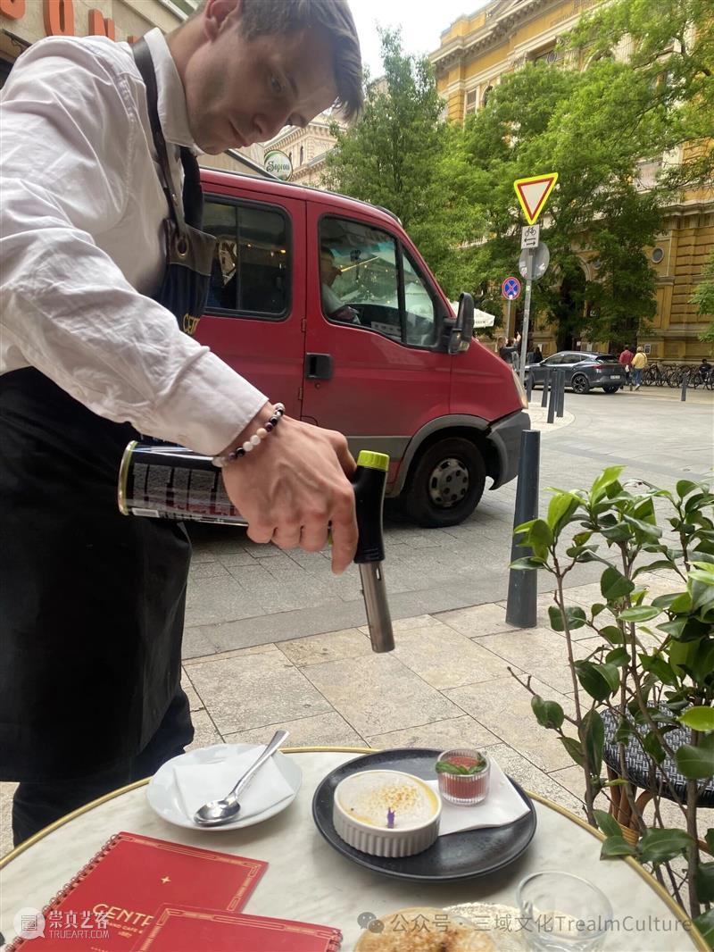 向两位匈牙利诺贝尔文学奖得主——伊姆雷·凯尔泰斯与拉斯洛·克拉斯诺霍尔卡伊，致敬的咖啡廳?～ 崇真艺客