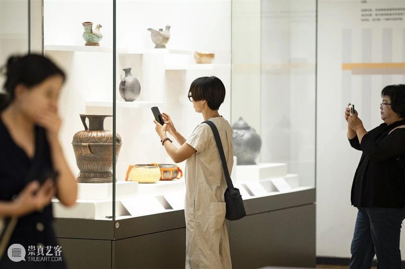 “陶融万象:中国现代民间陶瓷艺术展”盛夏隆重启幕 崇真艺客