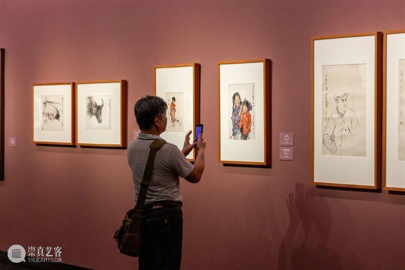 年度大展赏读 | 梅枝三转：关山月的梅花，画的是时代还是自己？ 崇真艺客