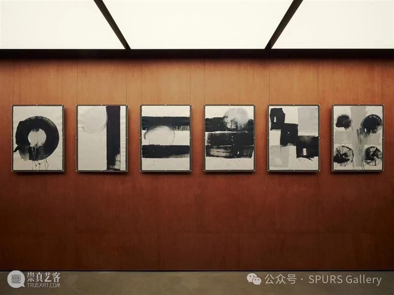 黄锐个展“非常名”正在圣罗兰北京右岸展出 崇真艺客