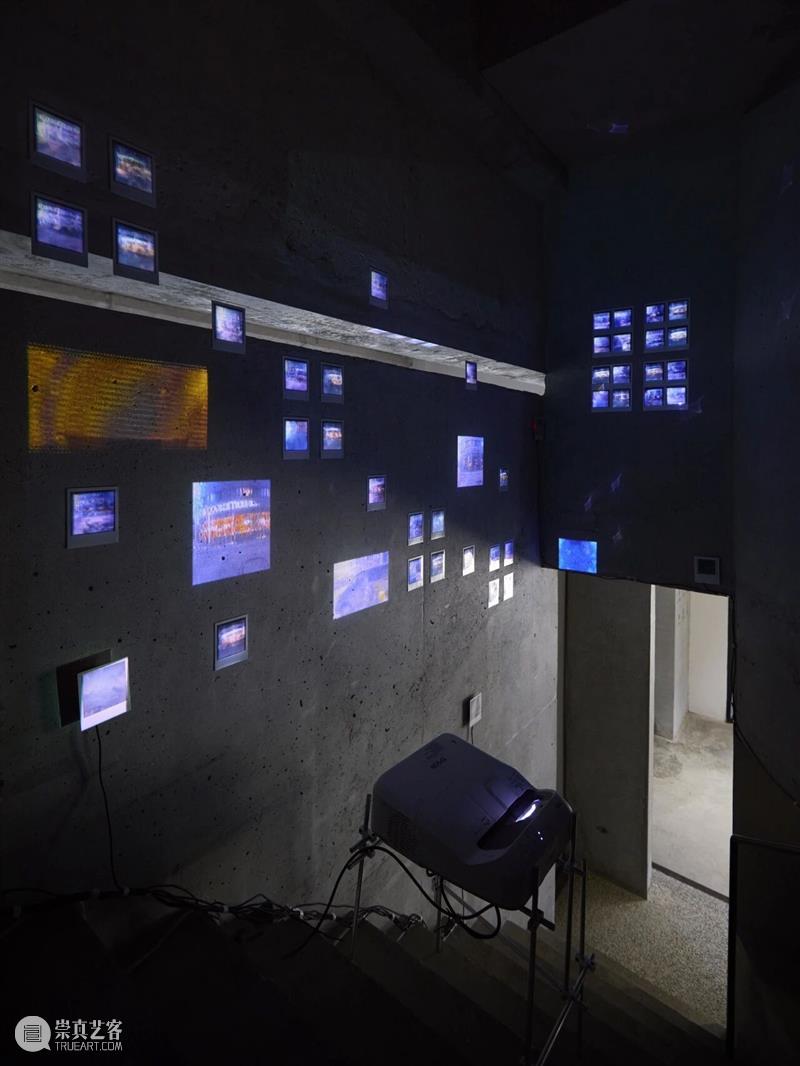 StairCASE展评|从“针孔”到“屏幕”:安宁作品《龟壳》中的观看、隐私与延迟相遇 崇真艺客