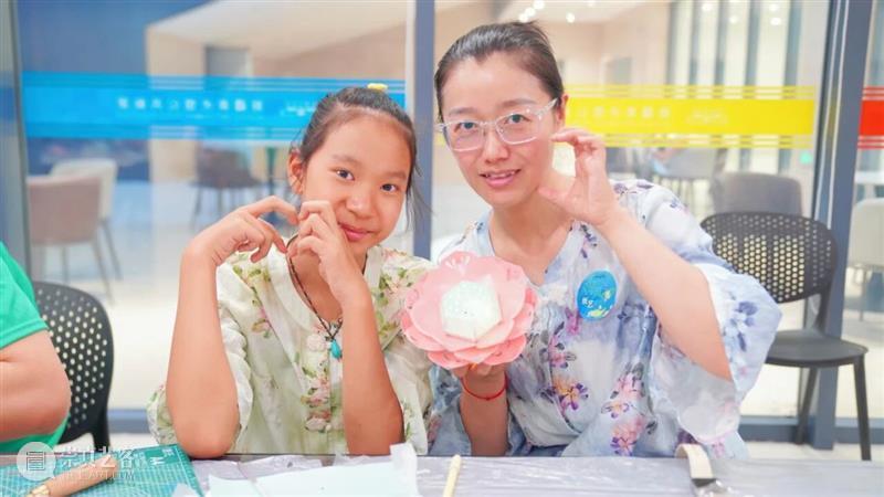 公教活动回顾 | 大暑限定手作——DIY 荷花灯太治愈啦！ 崇真艺客