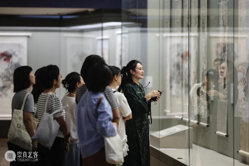 【艺博·品鉴】回顾｜从展厅到园境，在清华园读懂近现代绘画的时代风华 崇真艺客