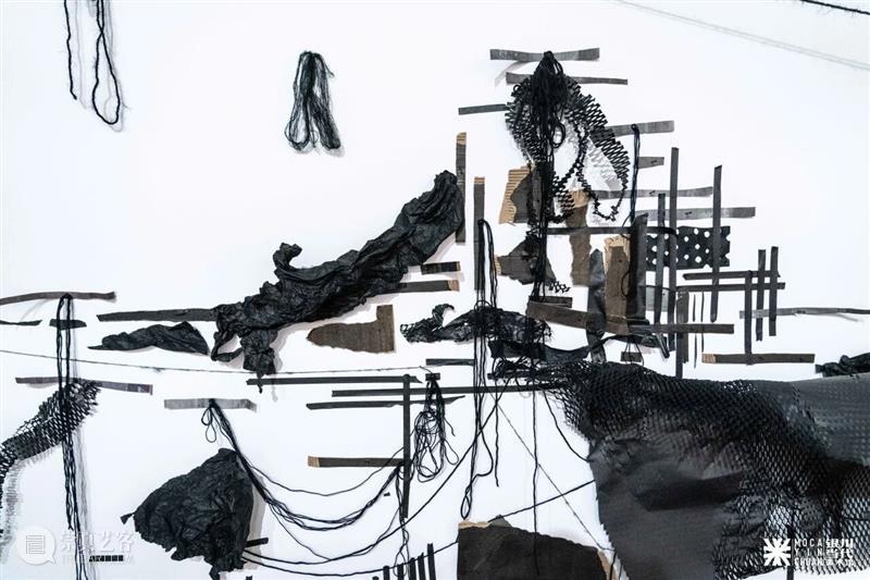 MOCA 观展 No.2 | 揉碎、重织、新生：7位艺术家写给“纸”的当代情书！ 崇真艺客