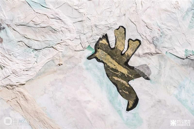 MOCA 观展 No.2 | 揉碎、重织、新生：7位艺术家写给“纸”的当代情书！ 崇真艺客
