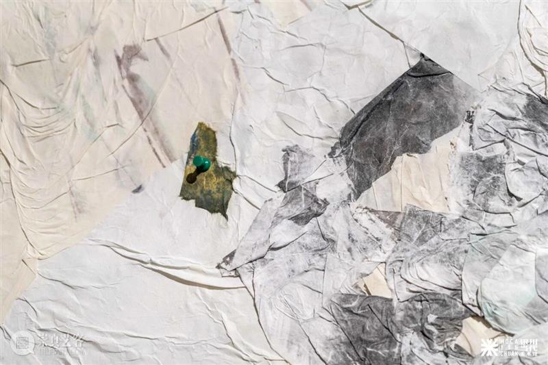 MOCA 观展 No.2 | 揉碎、重织、新生：7位艺术家写给“纸”的当代情书！ 崇真艺客