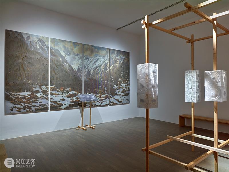 星镜_比语言本身更古老的群体仪式的现代延伸|国家美术·关注 崇真艺客