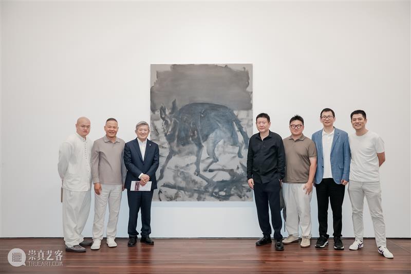 周春芽大型个展“山石、园林、桃花、绿狗”于松美术馆隆重开幕! 崇真艺客