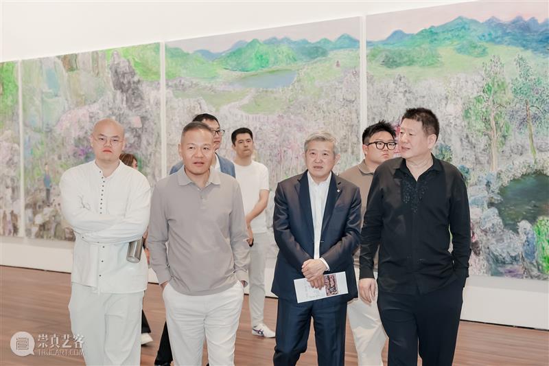 周春芽大型个展“山石、园林、桃花、绿狗”于松美术馆隆重开幕! 崇真艺客