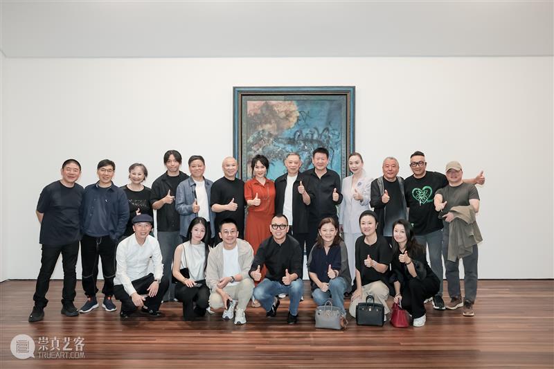 周春芽大型个展“山石、园林、桃花、绿狗”于松美术馆隆重开幕! 崇真艺客