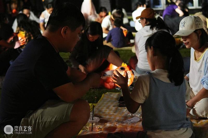 月满中秋，艺趣游园｜济宁市美术馆亲子游园会+草坪露天电影，邀你共赴秋夜之约！ 崇真艺客