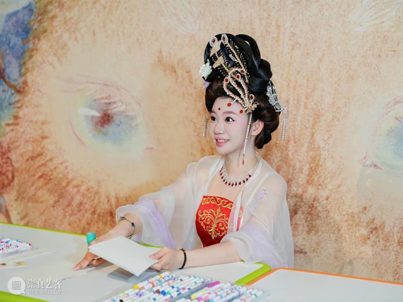 有“圆”千灯来相会,悦见月色趣盐美! 崇真艺客